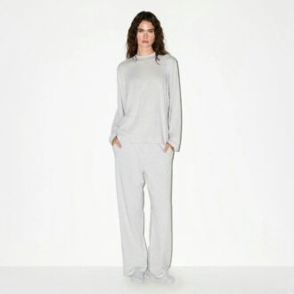 BOYFRIEND LONG SLEEVE T-SHIRT