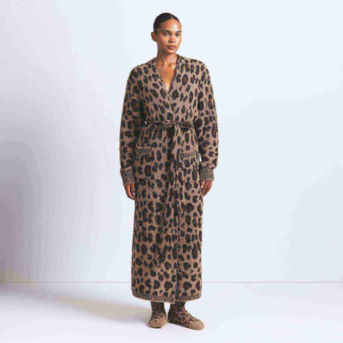 COZY KNIT UNISEX ROBE