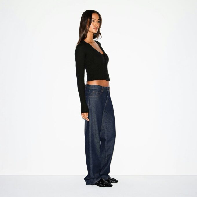 FEATHERWEIGHT CASHMERE CARDIGAN