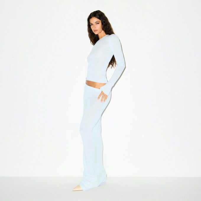 FEATHERWEIGHT CASHMERE LONG SKIRT