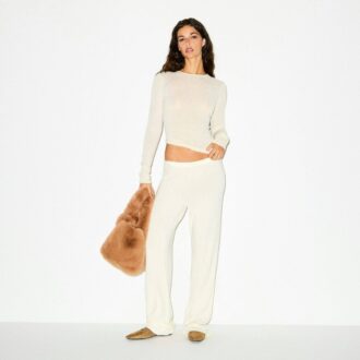 FEATHERWEIGHT CASHMERE LONG SLEEVE TOP