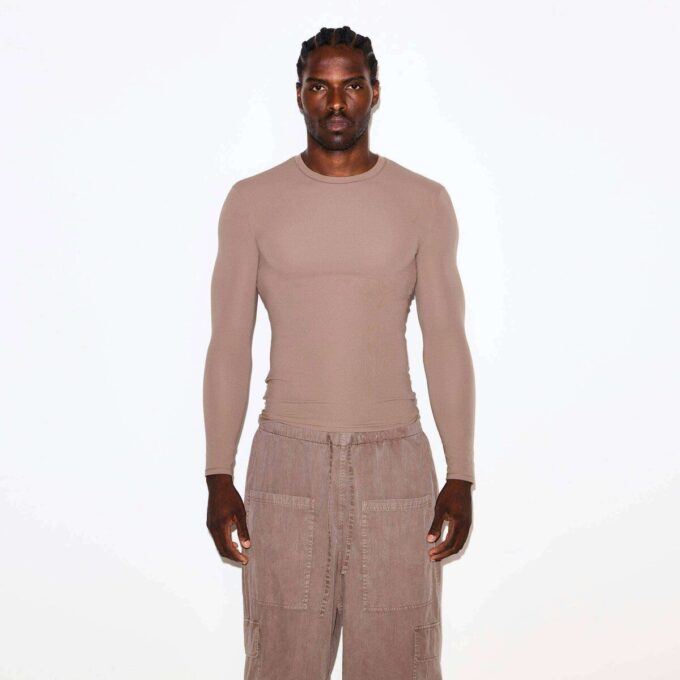 FITS EVERYBODY MENS SLIM LONG SLEEVE T-SHIRT