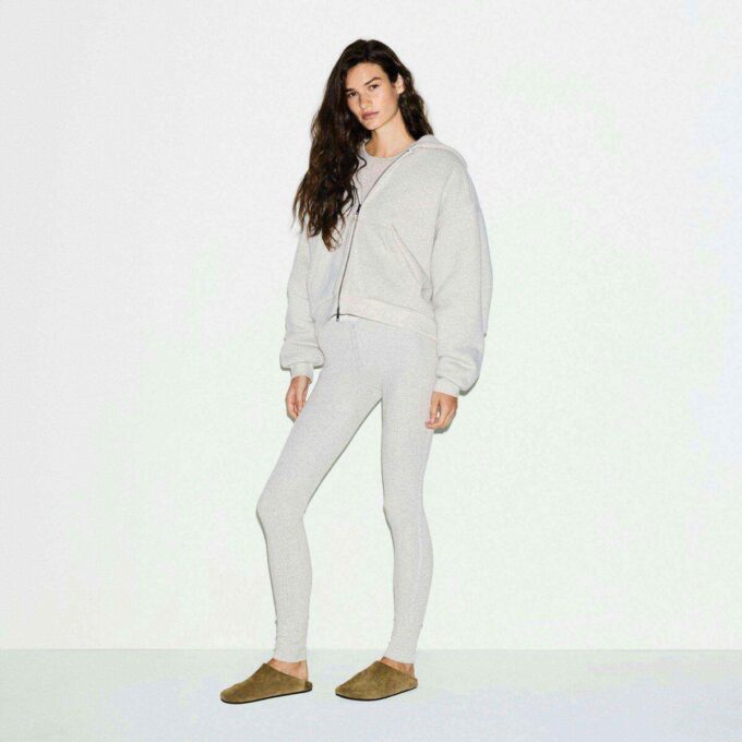 HEAVYWEIGHT FLEECE BOXY ZIP UP HOODIE