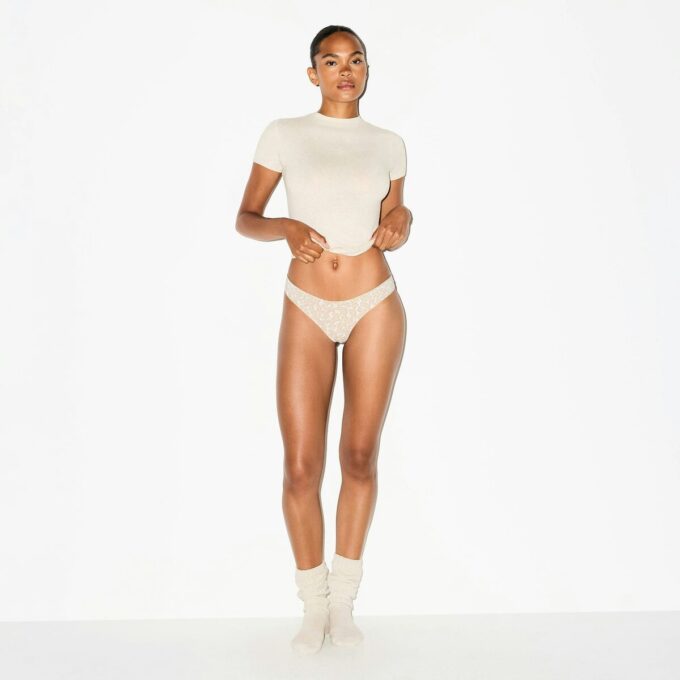 LIGHTWEIGHT COTTON THONG