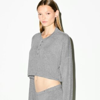 LIGHTWEIGHT MODAL CROPPED HENLEY LIGHTWEIGHT MODAL CROPPED HENLEY