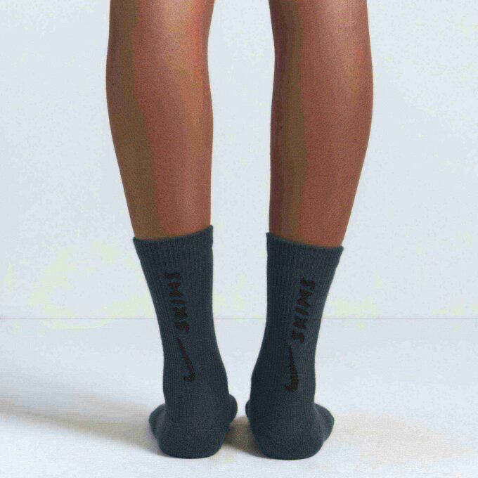 NikeSKIMS ACCESSORIES DRI-FIT CREW SOCK 3-PACK