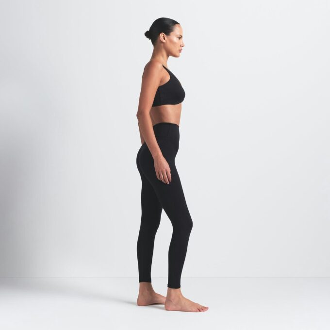 NikeSKIMS MATTE 26″ LEGGING