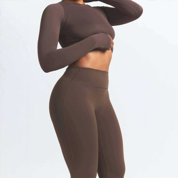 NikeSKIMS MATTE SLIM FLARE LEGGING