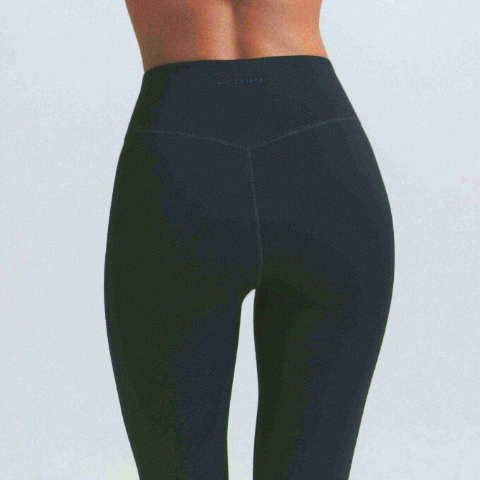 NikeSKIMS MATTE SLIM FLARE LEGGING