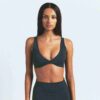 NikeSKIMS MATTE TWIST-FRONT BRA