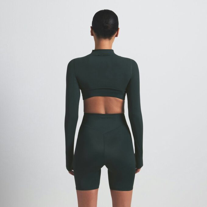 NikeSKIMS SHINE BONDED WAIST 5″ BIKER SHORT