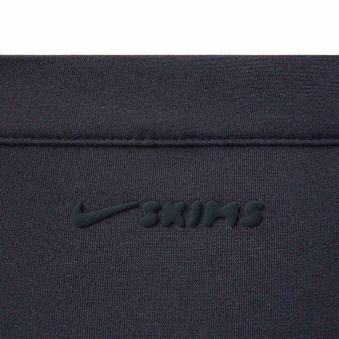 NikeSKIMS SHINE TRIANGLE BRA