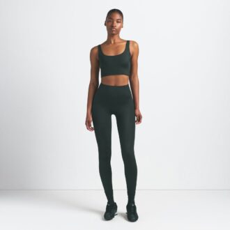 NikeSKIMS SHINE SCOOP NECK BRA TOP