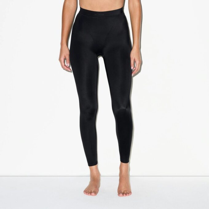 NikeSKIMS SHINE V-LINE 26″ LEGGING