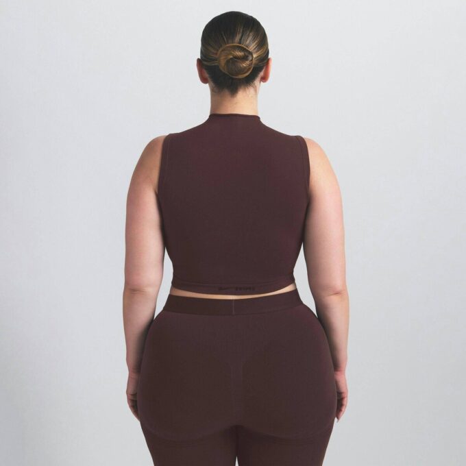 NikeSKIMS VINTAGE SEAMLESS MOCK NECK BRA TOP