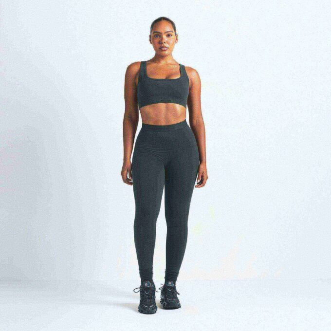 NikeSKIMS VINTAGE SEAMLESS SCOOP NECK BRA