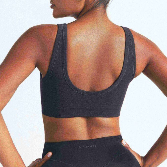 NikeSKIMS VINTAGE SEAMLESS SCOOP NECK BRA