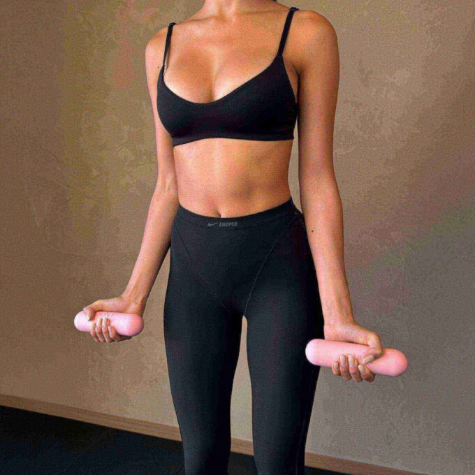 NikeSKIMS MATTE MICRO SCOOP BRA