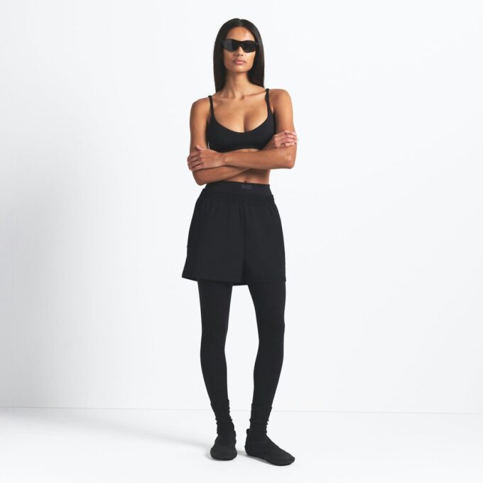 NikeSKIMS WOVEN NYLON 5″ TRACK SHORT