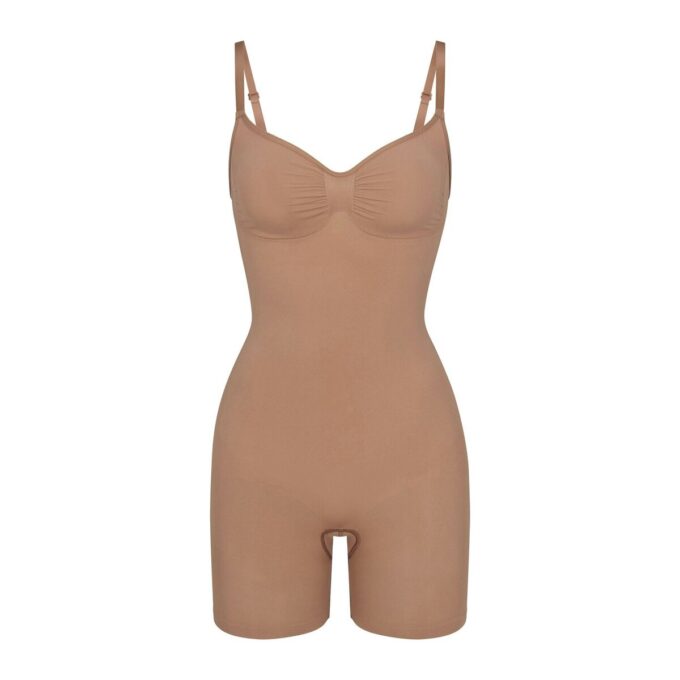 SEAMLESS SCULPT MID THIGH BODYSUIT