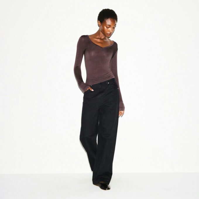 SHEER MODAL LONG SLEEVE V NECK