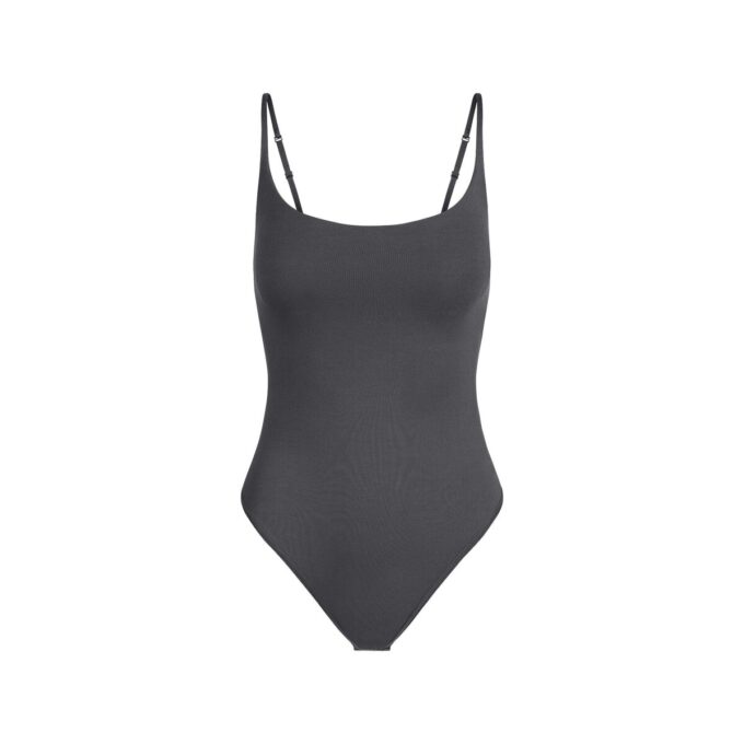 SMOOTH LAYERS SCOOP NECK BODYSUIT