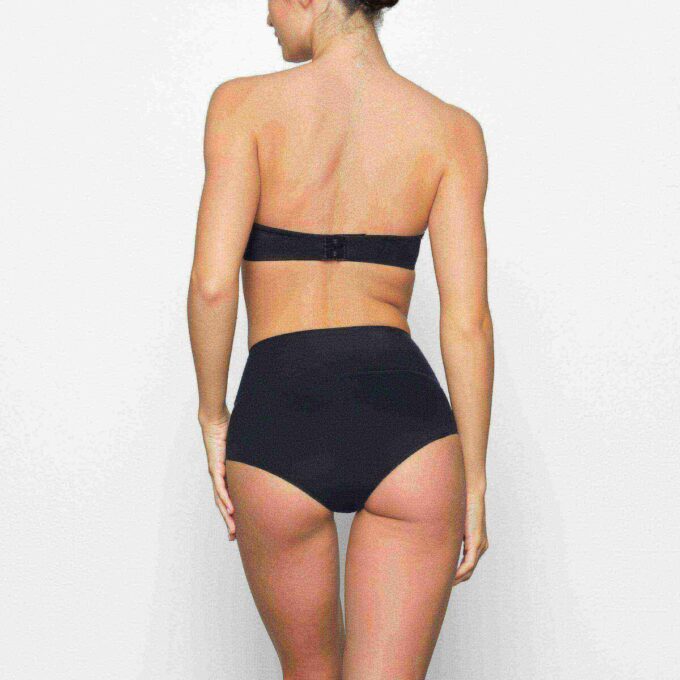SMOOTHING INTIMATES HIGH-WAISTED BRIEF