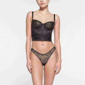 ULTRA FINE LACE CORSET