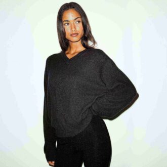 WOOL CASHMERE OVERSIZED V NECK SWEATER